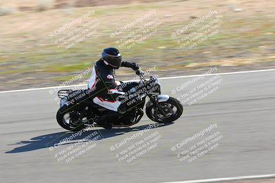 media/Feb-05-2023-Classic Track Day (Sun) [[c35aca4a42]]/Group 2/session 1 turn 9/